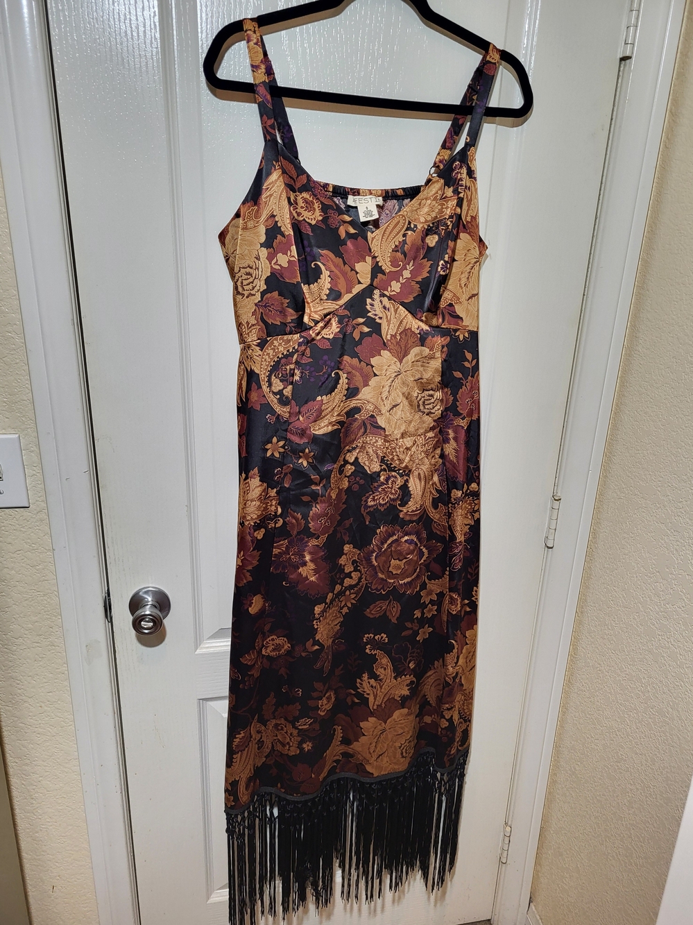 Nwot Torrid FESTI 0X Black and Brown Floral Satin Slip Dress with Fringe - Picture 3 of 6